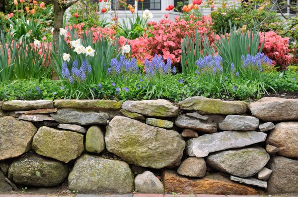 Stone Wall Hardscaping in Westerville
